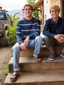 Barrel Way - Long Sleeve Pocket T-Shirt for Men  EQYKT03908