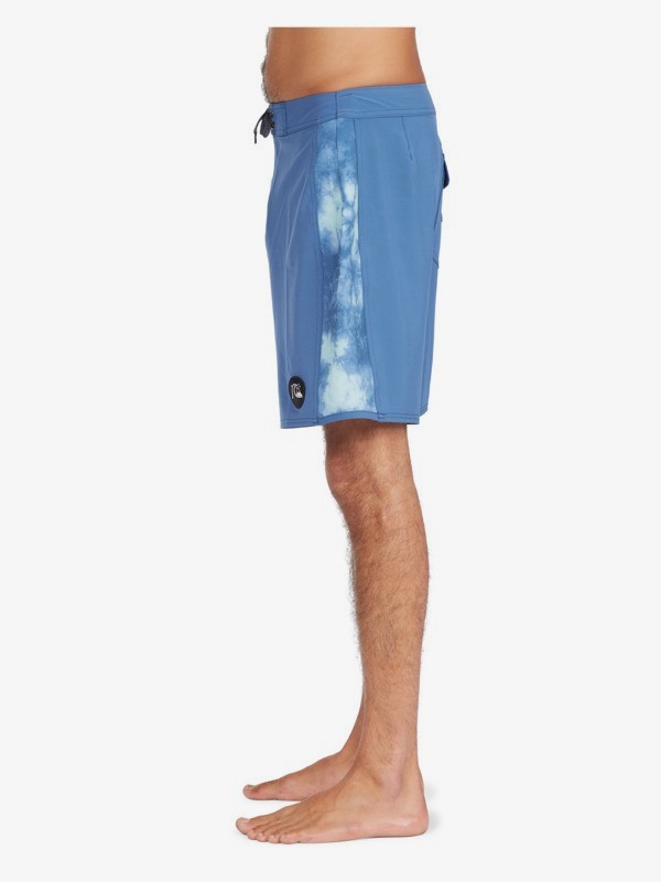 Cloud Arch - Boardshorts for Men  AQYBS03534