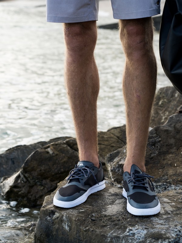 quiksilver, Кроссовки Amphibian Plus, BLACK/GREY/WHITE (xksw) 0 Кроссовки Amphibian Plus Серый AQYS700049 Quiksilver