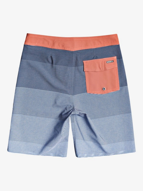 Highline Massive 18" - Board Shorts for Boys 8-16  EQBBS03508