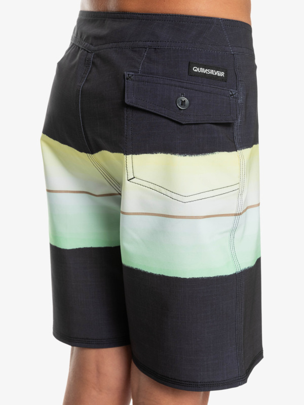 Surfsilk Resin Tint 17" - Boardshorts for Boys 8-16  EQBBS03615