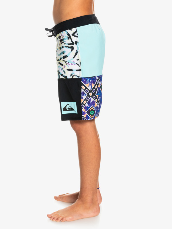 Surfsilk Mixed Up 17" - Board Shorts for Boys 8-16  EQBBS03627