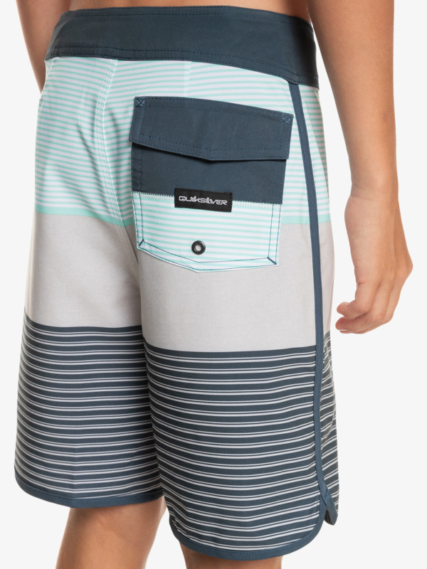 Surfsilk Tijuana 17" - Board Shorts for Boys 8-16  EQBBS03678