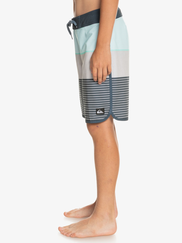 Surfsilk Tijuana 17" - Board Shorts for Boys 8-16  EQBBS03678