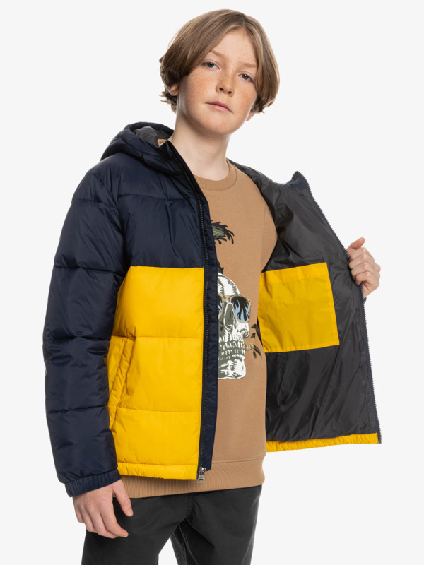 Wolfs Shoulders 2022 - Puffer Jacket for Boys  EQBJK03257