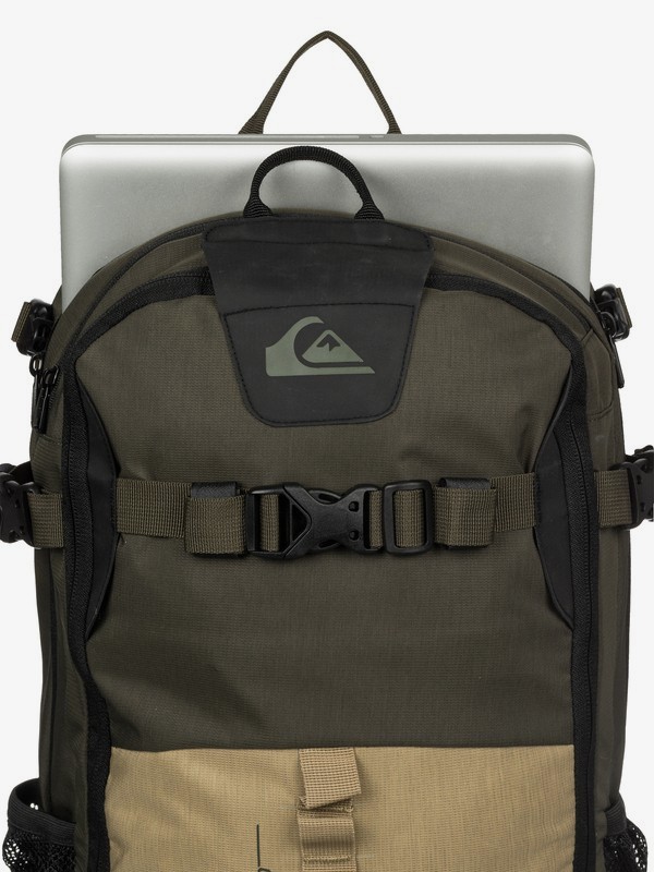Oxydized Tailored 16L Snow Backpack Quiksilver