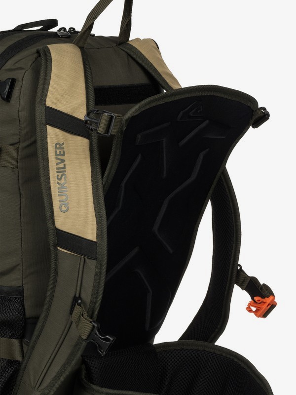 Oxydized Tailored 16L Snow Backpack Quiksilver