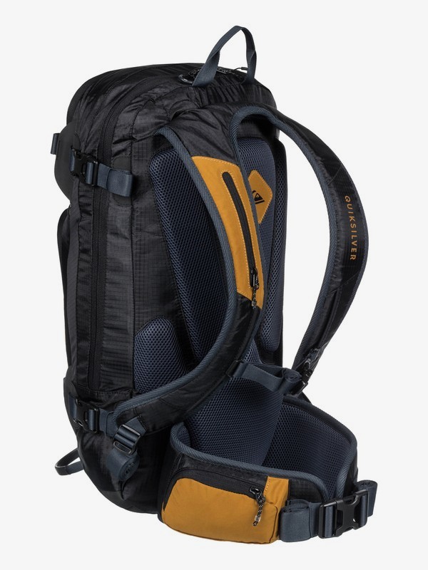 TR Platinum 24L Medium Snowboard Backpack Quiksilver