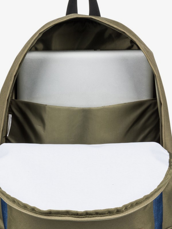 Everyday Poster Plus 25L - Medium Backpack  EQYBP03569