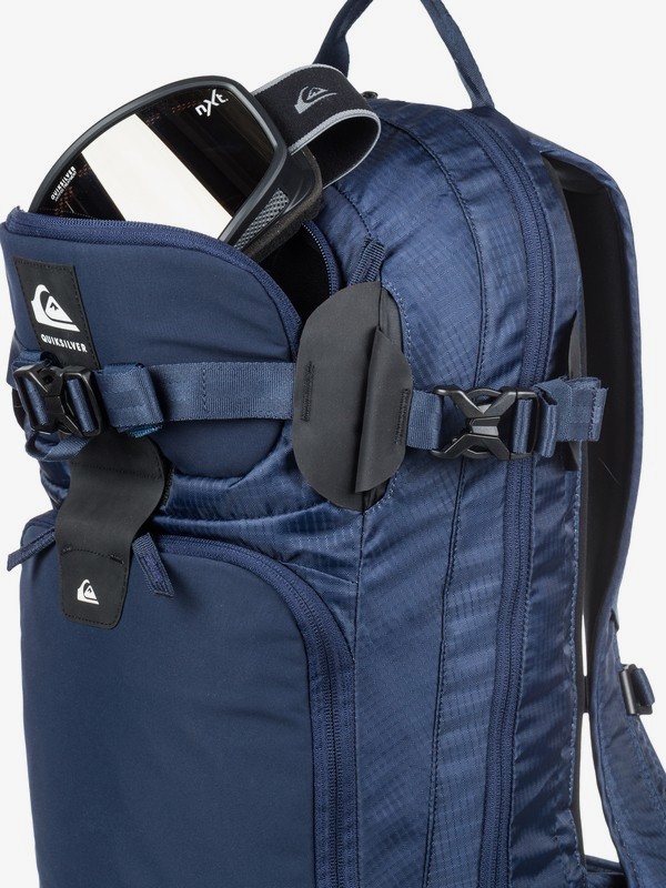 Travis Rice Platinum 20L Medium Backpack Quiksilver