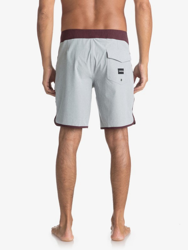 Highline Scallop 19" Board Shorts for Men EQYBS03885 Quiksilver