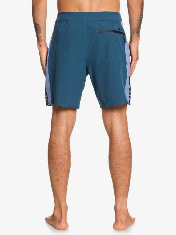Highline Arch 19" - Board Shorts  EQYBS04315