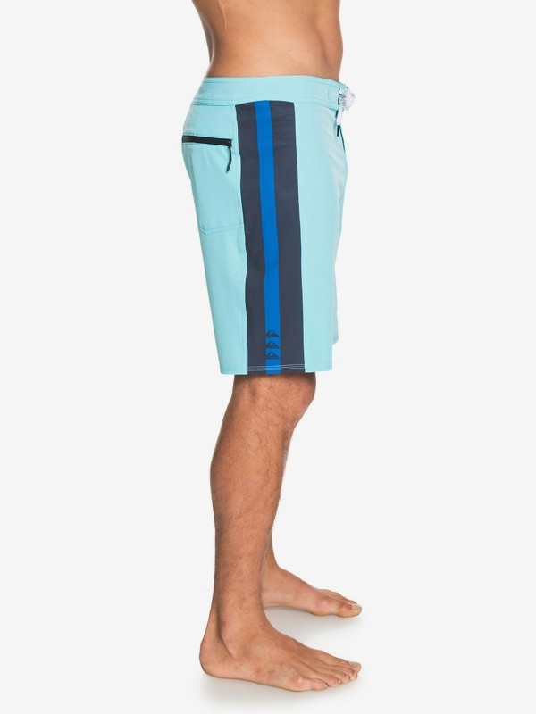 Highline Arch 19" - Board Shorts for Men EQYBS04316