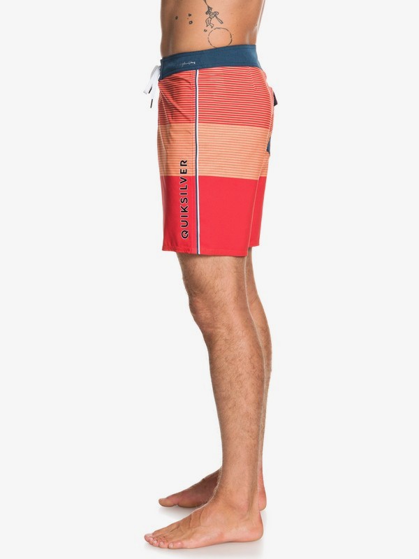 Highline Massive 17" - Board Shorts EQYBS04326