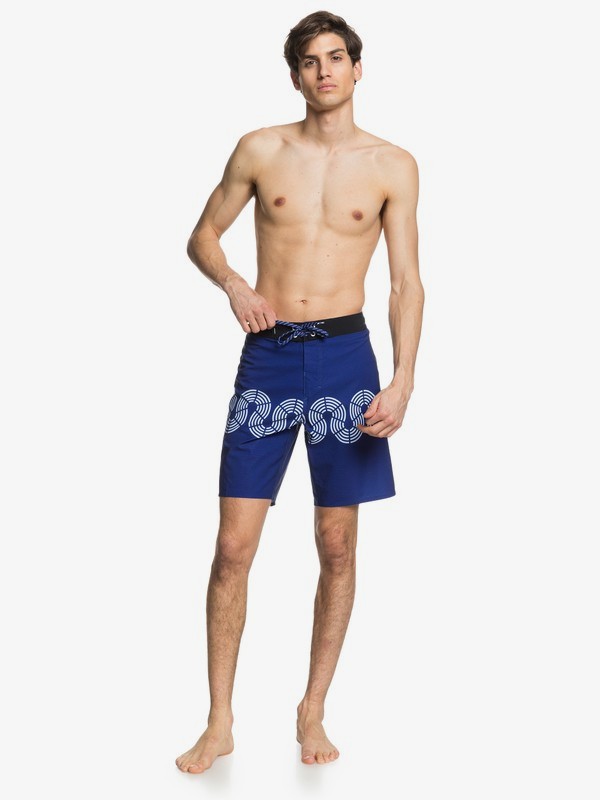 Highline Connected Waves 19" - Board Shorts for Men  EQYBS04398