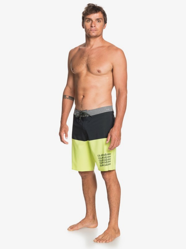 Highline Omni 19" - Board Shorts for Men  EQYBS04450