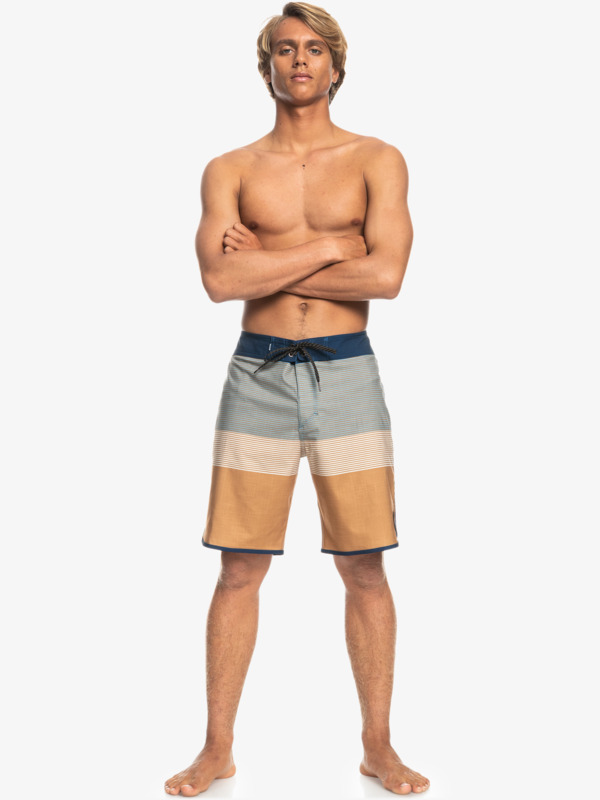 Surfsilk Tijuana 19" - Board Shorts for Men  EQYBS04531