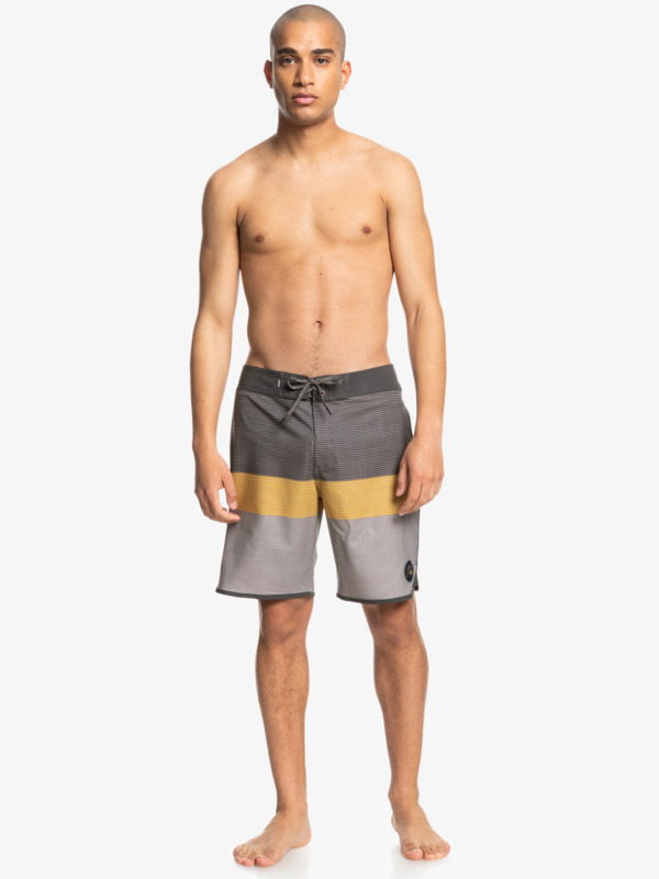 Surfsilk Tijuana 19" - Board Shorts for Men  EQYBS04531