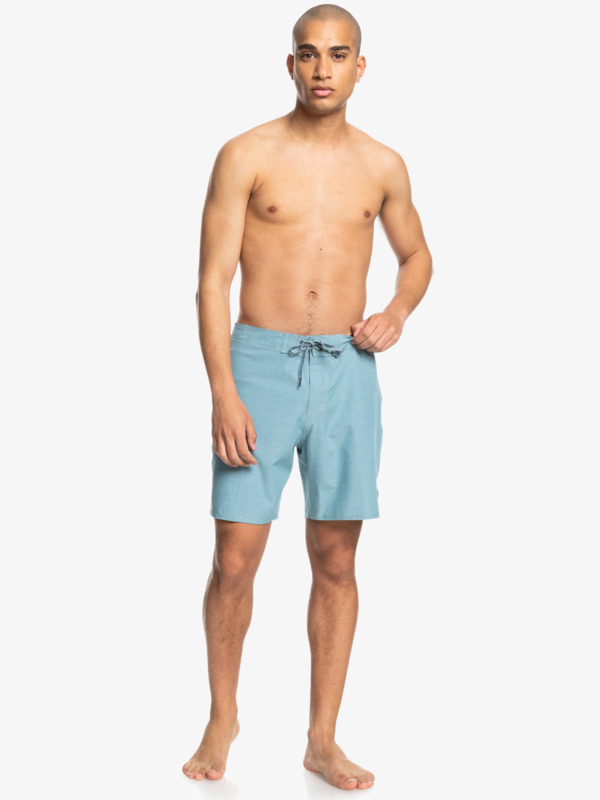 piped sweat shorts