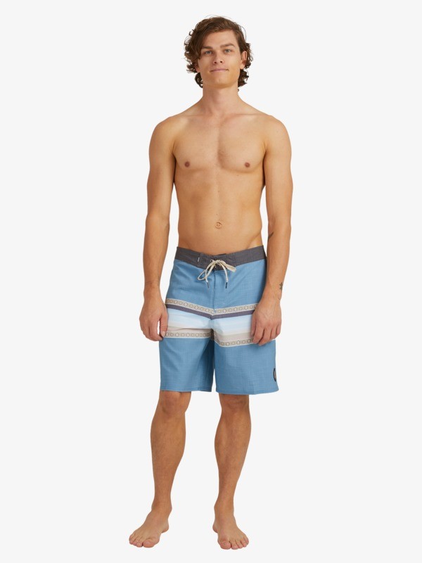 Surfsilk Sun Faded 19" - Board Shorts for Men  EQYBS04556