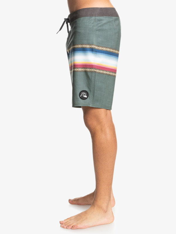 Surfsilk Sun Faded 19" - Board Shorts for Men  EQYBS04556