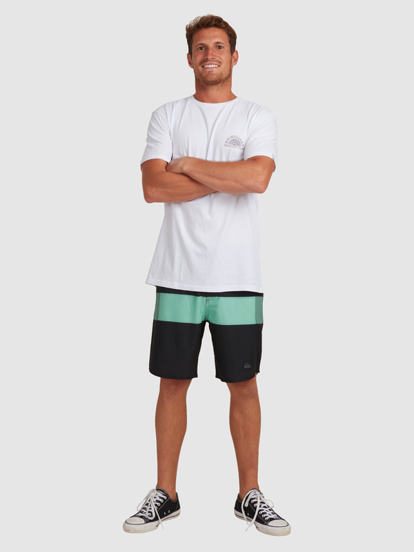 Quiksilver - Boardshorts for Men  EQYBS04566
