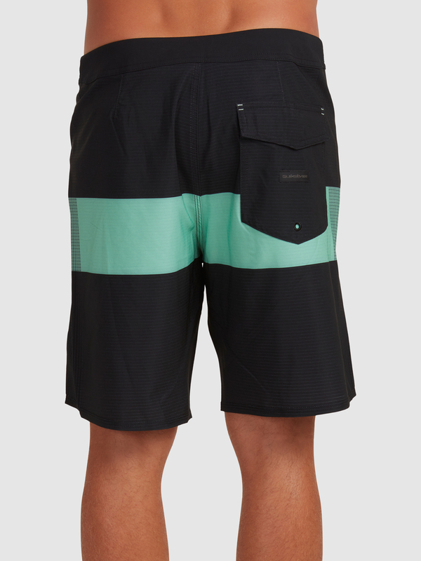 Quiksilver - Boardshorts for Men  EQYBS04566