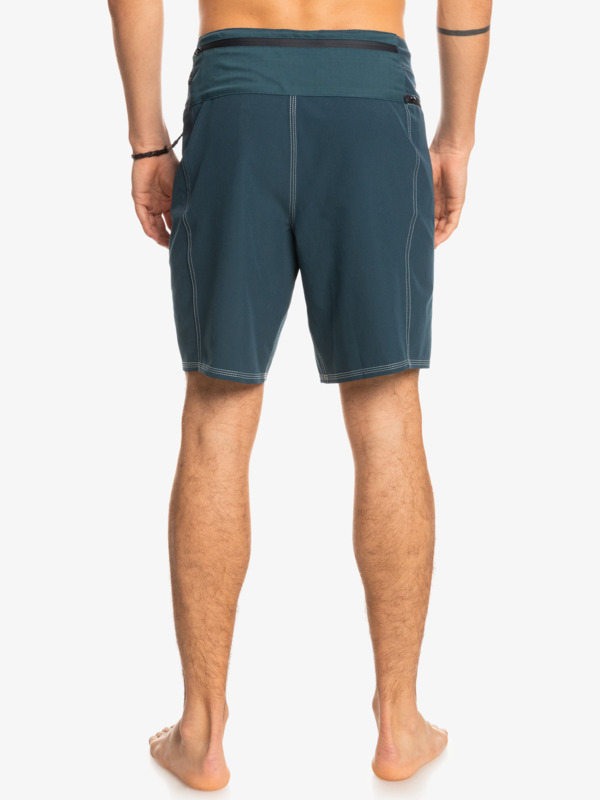 Hydra Motion 18" - Hybrid Board Shorts for Men  EQYBS04593