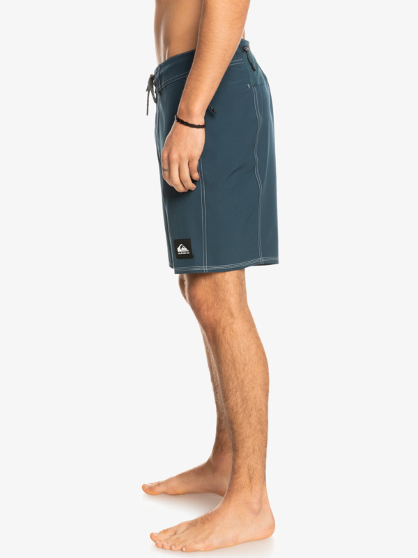 Hydra Motion 18" - Hybrid Board Shorts for Men  EQYBS04593