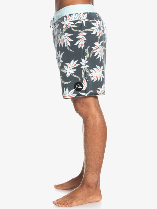 Surfsilk Washed Sessions 18" - Recycled Board Shorts for Men  EQYBS04607