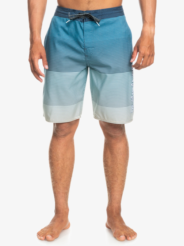 Massive 20" - Boardshorts for Men  EQYBS04636