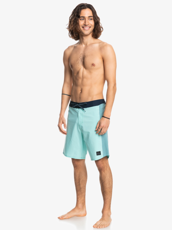 Highlite Arch 19" 2022 - Board Shorts for Men  EQYBS04648