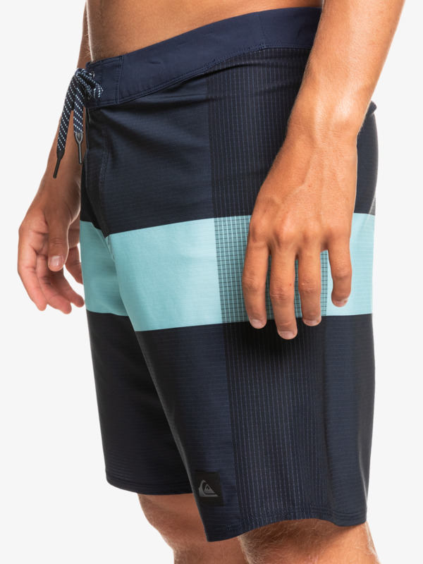 Highlite Arch 19" 2022 - Board Shorts for Men  EQYBS04648