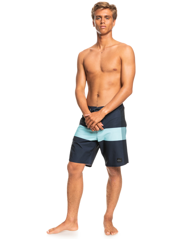 Highlite Arch 19" 2022 - Board Shorts for Men  EQYBS04648
