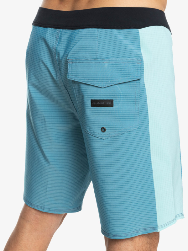 Highlite Arch 19" 2022 - Board Shorts for Men  EQYBS04648