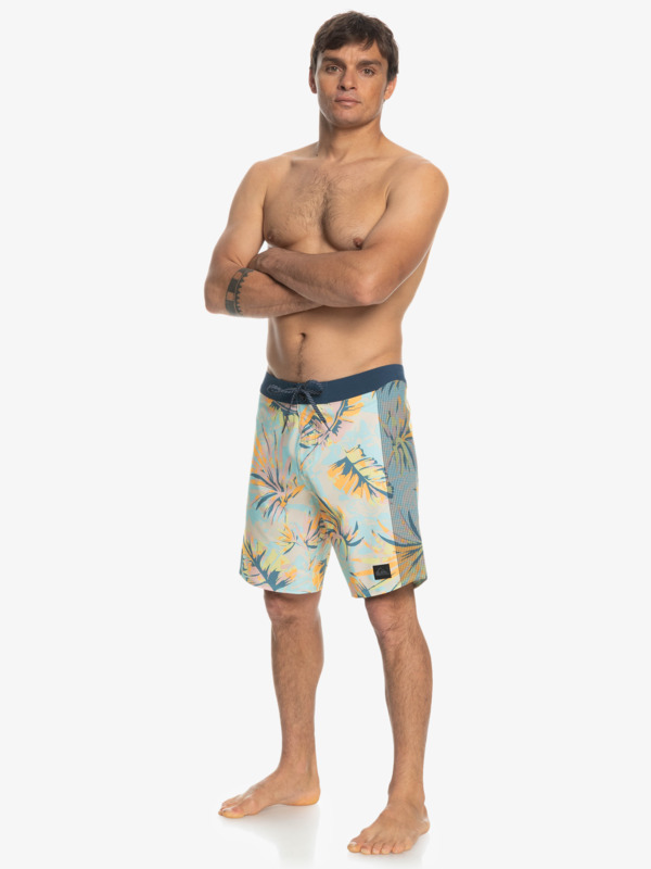 Highlite Arch 19" - Board Shorts for Men  EQYBS04648