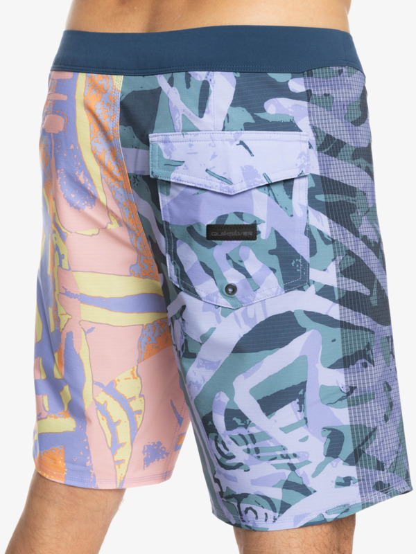 Highlite Arch 19" 2022 - Board Shorts for Men  EQYBS04648