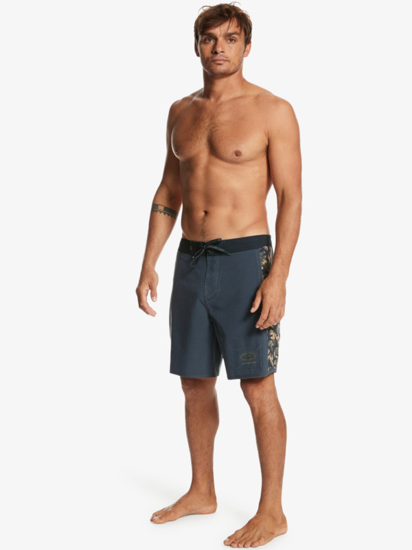 Surfsilk Arch 18" 2022 - Board Shorts for Men  EQYBS04649