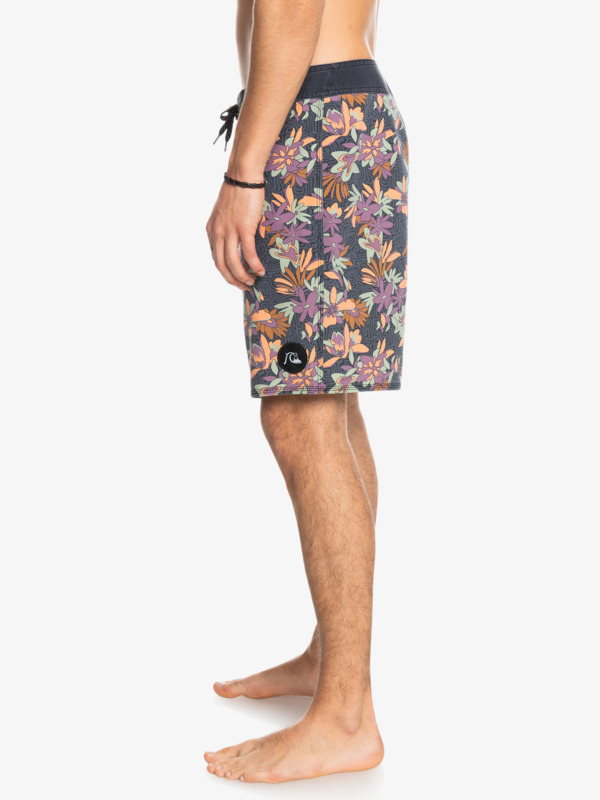 Surfsilk Washed 18" 2022 - Board Shorts for Men  EQYBS04650