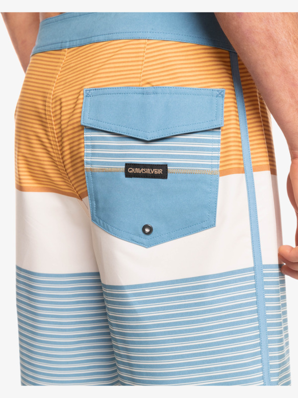 Surfsilk Tijuana 19" - Boardshorts for Young Men  EQYBS04652