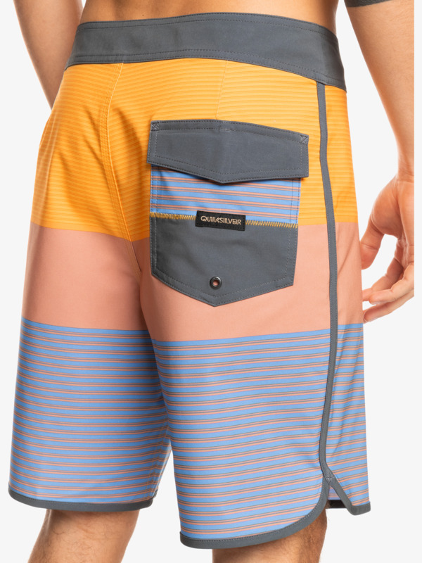 Surfsilk Tijuana 19" - Boardshorts for Young Men  EQYBS04652