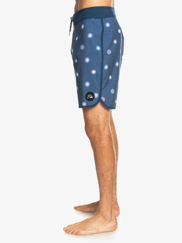 Surfsilk Scallop 19" 2022 - Board Shorts for Men  EQYBS04654