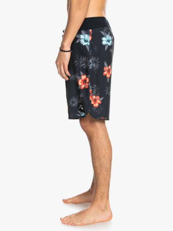 Surfsilk Scallop 19" 2022 - Board Shorts for Men  EQYBS04654