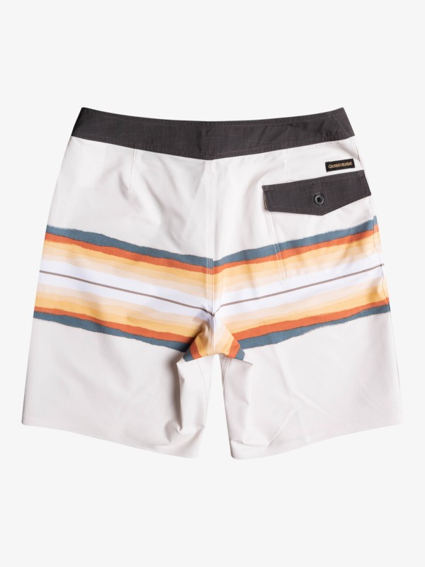 Surfsilk Resin Tint 19" - Board Shorts for Men  EQYBS04657