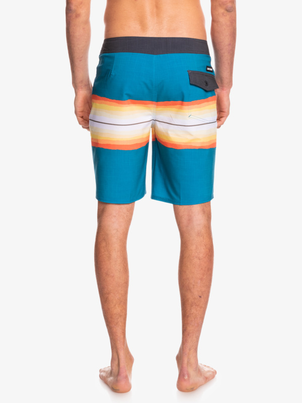 Surfsilk Resin Tint 19" 2022 - Board Shorts for Men  EQYBS04657