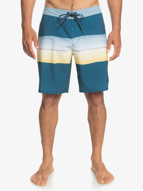 Surfsilk Resin Tint 19" 2022 - Board Shorts for Men  EQYBS04657