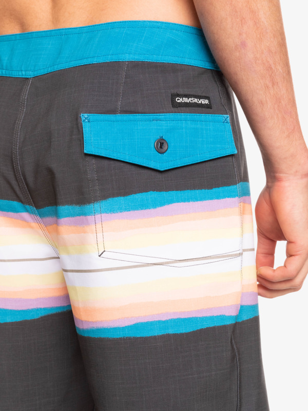 Surfsilk Resin Tint 19" - Board Shorts for Men  EQYBS04657