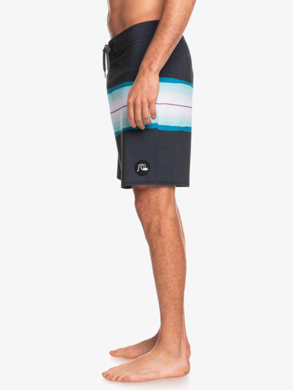 Surfsilk Resin Tint 19" 2022 - Board Shorts for Men  EQYBS04657