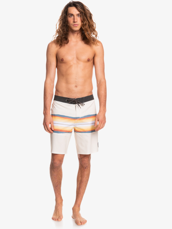 Surfsilk Resin Tint 19" - Board Shorts for Men  EQYBS04657