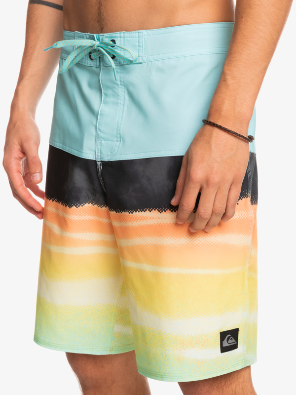Surfsilk Panel 20" - Boardshorts for Young Men  EQYBS04659